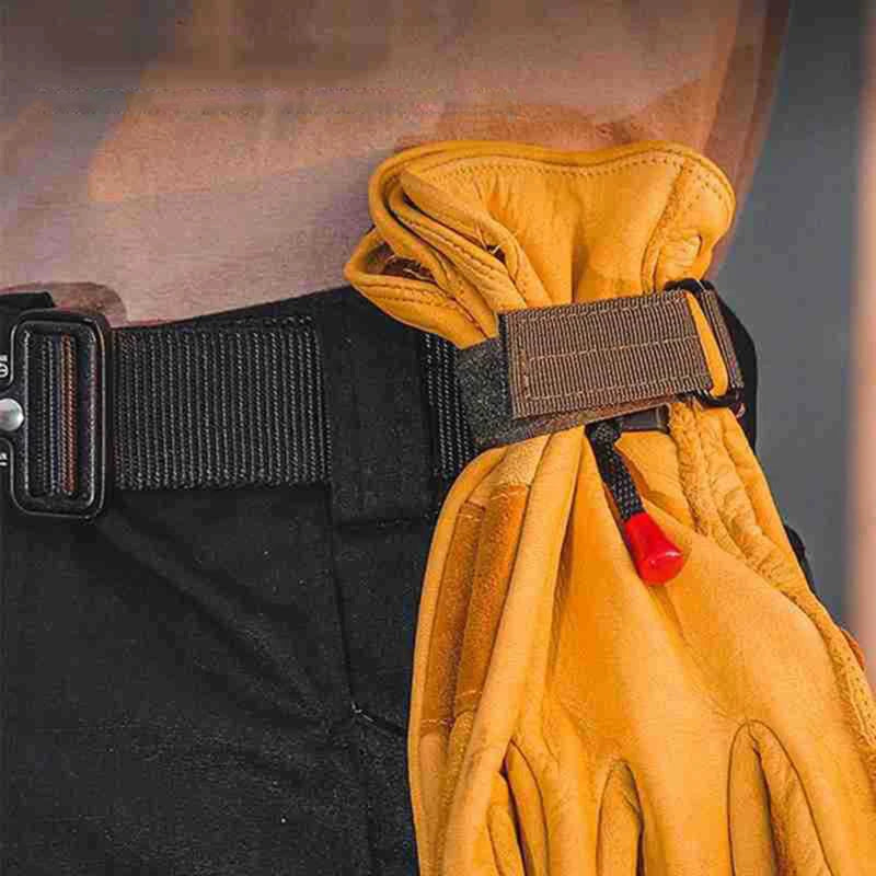 Verstelbare Molle Handschoenhouder – Sleutelring & Karabijnclip voor Brandweer, Hiking & Werkgebruik