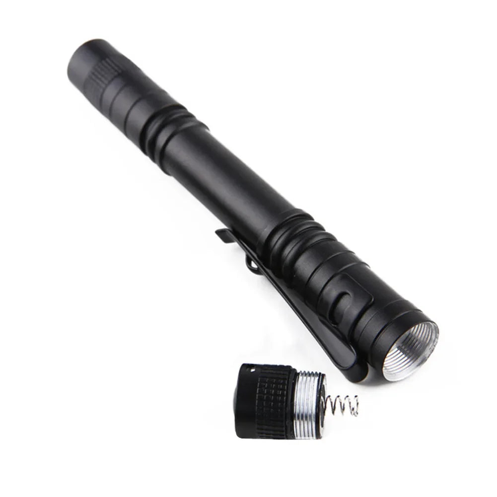 Mini-UV-Taschenlampe – 395 nm LED-Ultraviolett-Taschenlampe mit Zoomfunktion zur Inspektion und Fleckenerkennung