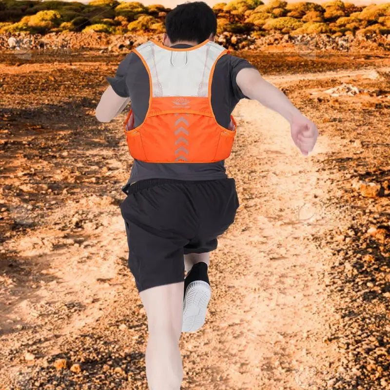 Hydration Running Vest, Reflecterend Rugzak voor Hardlopen, Fietsen en Hiken, Ademend Hydratatie Vest met Telefoonhouder en Waterdichte Stoffen