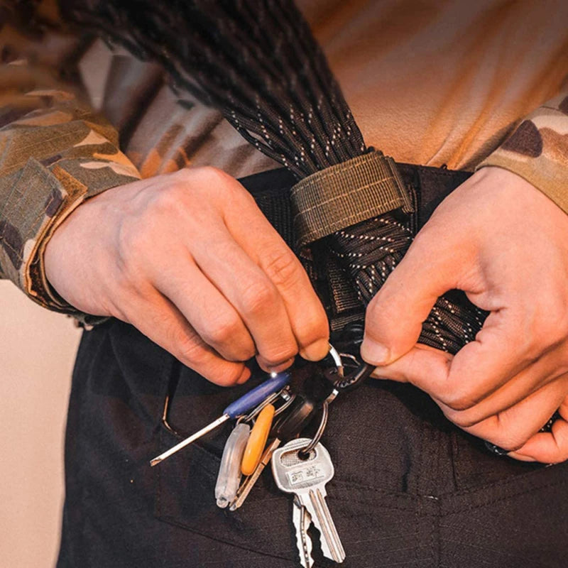 Verstelbare Molle Handschoenhouder – Sleutelring & Karabijnclip voor Brandweer, Hiking & Werkgebruik
